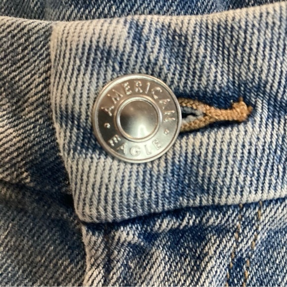 AMERICAN EAGLE Sz 16S Curvy Mom Jeans in Blue Breeze Distressed New With  Tags - Picture 4 of 16